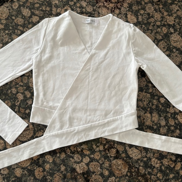 Vintage Tea You White Wrap Top - Picture 1 of 2